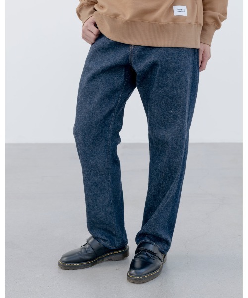 uniform experiment(ユニフォームエクスペリメント)の「RIGID REGULAR-FIT JEANS(デニムパンツ・メンズ・インディゴブルー・1/2/3/4/5)」の2枚目の写真