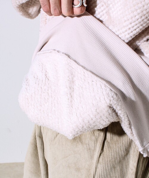 GLOSTER（グロスター）の「【とろける暖かさ】パイナップルフリースクルーネックスウェット（スウェット・メンズ・ネイビー/ベージュ/ブラック・M/L/S）」の22枚目の写真