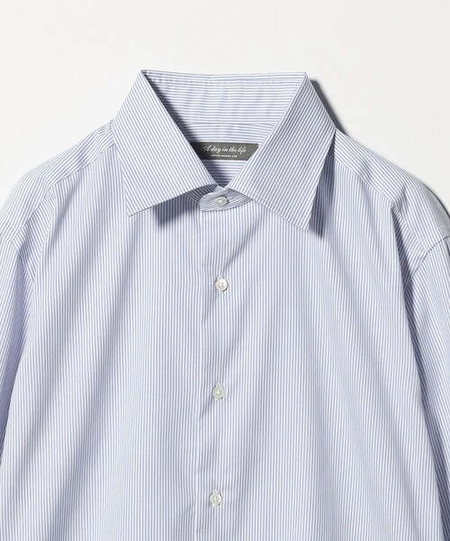 A DAY IN THE LIFE UNITED ARROWS(アデイインザライフユナイテッドアローズ)の「ツイル ストライプ セミワイドカラーシャツ-イージーケア-<A DAY IN THE LIFE>(シャツ/ブラウス・メンズ・ロイヤルブルー・38cm/40cm/39cm/41cm/37cm/42cm)」の6枚目の写真
