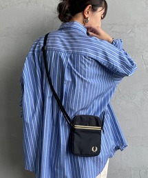 FRED PERRY | 【WEB先行予約】[FRED PERRY/フレッドペリー] ティップ テープ スモール ショルダーバッグ(ショルダーバッグ)