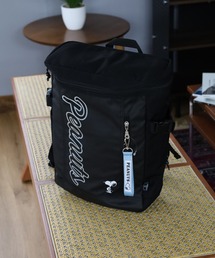 PEANUTS | SNOOPY スヌーピー ボックスリュック(バックパック/リュック)