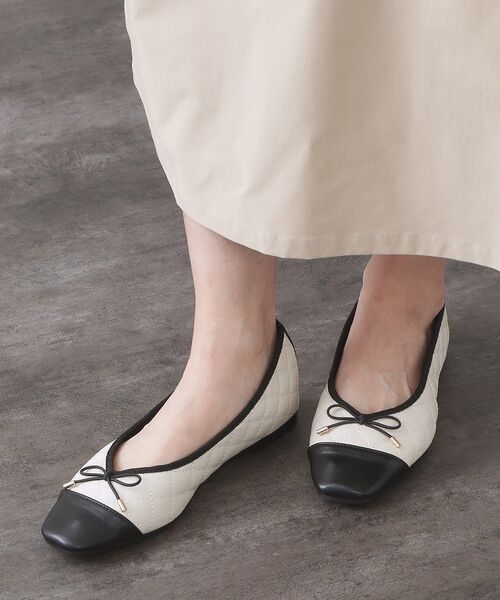 OPAQUE.CLIP（オペークドットクリップ）の「新色追加！【定番】名品フラットバレエシューズ（パンプス・レディース・シルバー系その他3/アイボリー系4/ゴールド系/ブラック・40/35/30/25/50/45）」の5枚目の写真