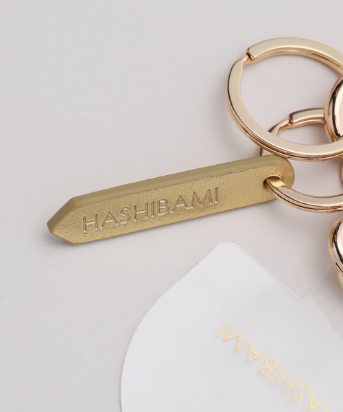 Spick & Span(スピックアンドスパン)の「HASHIBAMI / ハシバミ シェルスタースマホストラップ(その他小物・レディース・ホワイト・FREE)」の5枚目の写真