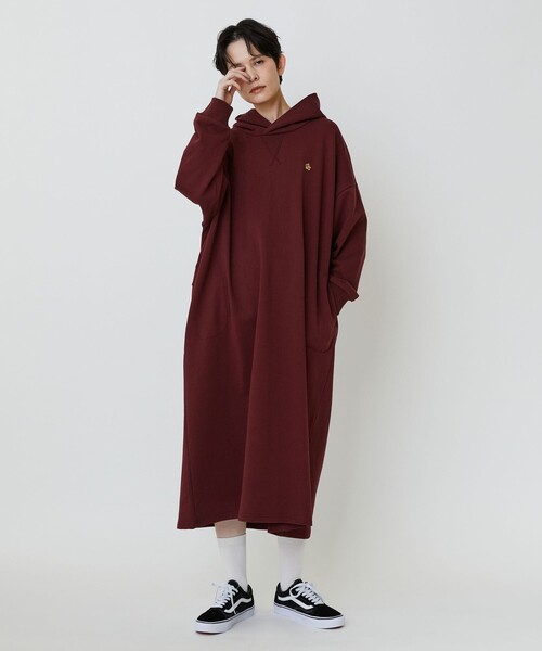 FRAPBOIS PARK(フラボアパーク)の「フーディワンピ(ワンピース・レディース・ワイン/チャコールグレー・1)」の20枚目の写真