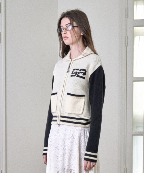 AMESWORLDWIDE(アメスワールドワイド)の「CROP COWICHAN CARDIGAN IVORY(カーディガン/ボレロ・レディース・その他・FREE)」の4枚目の写真