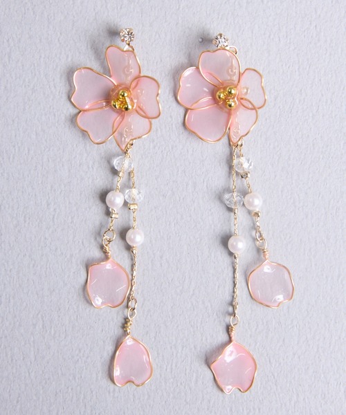 Zoule(ゾーラ)の「Zoule ゾーラ:”New me”シリーズ sakura dip 桜 さくら サクラ ピアス(ピアス(両耳用)・レディース・ピンク/ホワイト・FREE)」の1枚目の写真