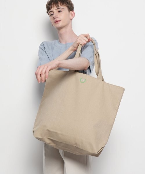 THE-ABON(エイボン)の「ユニセックスキャンバススクエアビッグトートバッグベージュ(エコバッグ/サブバッグ・メンズ・ベージュ・FREE)」の1枚目の写真