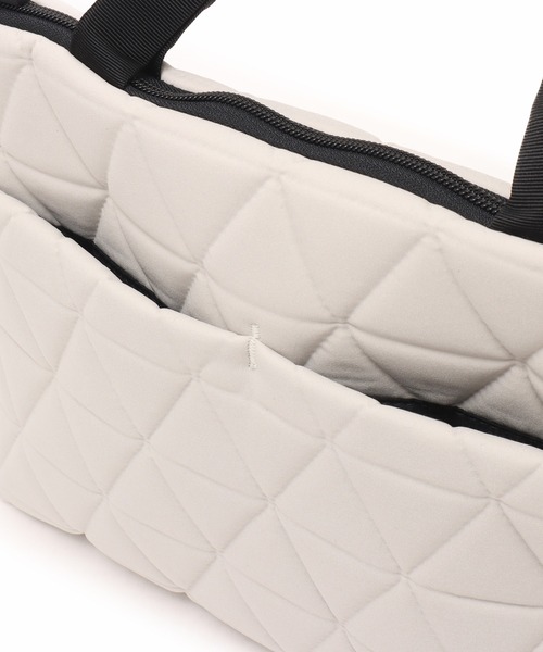 THE NORTH FACE(ザノースフェイス)の「THE NORTH FACE Geoface Box Tote / ザ ノース フェイス ジオフェイス ボックス トート(トートバッグ・メンズ・オフホワイト/ピンク・FREE)」の6枚目の写真