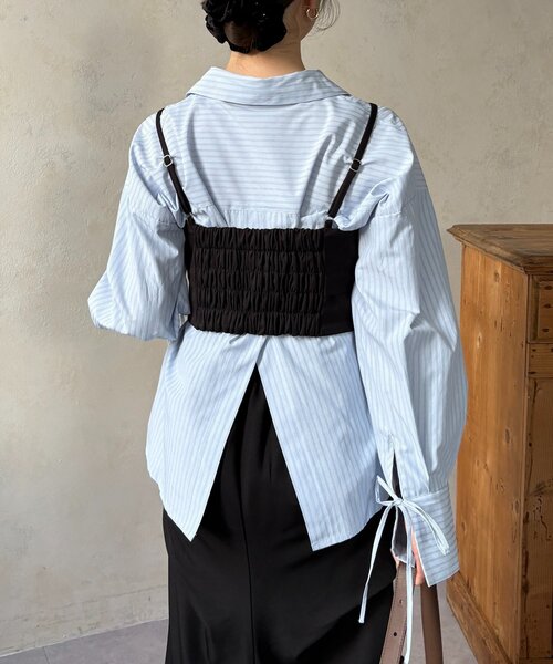 Thevon（ゼボン）の「ビスチェ×袖リボンシャツ（シャツ/ブラウス・レディース・ブルー/アイボリー/ピンク・FREE）」の14枚目の写真