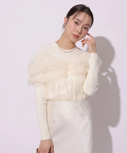 Mystrada(マイストラーダ)の「チュールペプラムドッキングニット(ニット/セーター・レディース・ブラック/ピンクベージュ/オフホワイト・38)」の15枚目の写真