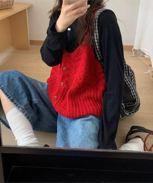 Ritzy（リッツィー）の「7色展開　ニットキャミソールベスト（ベスト・レディース・ブラック/ベージュ/グレー/レッド/イエロー/ブルー/グリーン・FREE）」の19枚目の写真