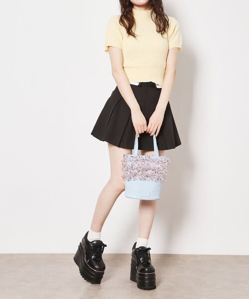 ESPERANZA(エスペランサ)の「ギャザーチュールバッグ(ハンドバッグ・レディース・ブルー系8/ピンク系9/ブラック系8/ホワイト系9・FREE)」の7枚目の写真