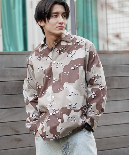 SUNNY  SPORTS（サニースポーツ）の「SUNNY SPORTS / サニースポーツ PRINTED COVER JACKET カモフラージュ レオパード ワークジャケット（カバーオール・メンズ・アニマル/レオパード/カモフラージュ・MEDIUM/LARGE）」の2枚目の写真