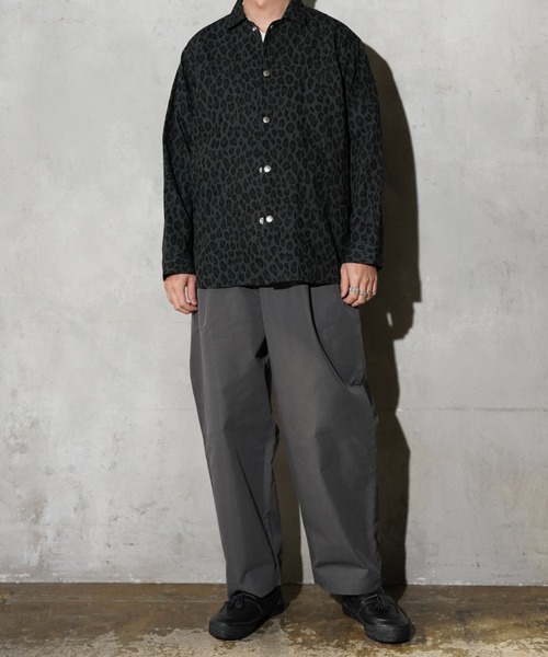 SUNNY  SPORTS（サニースポーツ）の「SUNNY SPORTS / サニースポーツ PRINTED COVER JACKET カモフラージュ レオパード ワークジャケット（カバーオール・メンズ・アニマル/レオパード・MEDIUM/LARGE）」の11枚目の写真