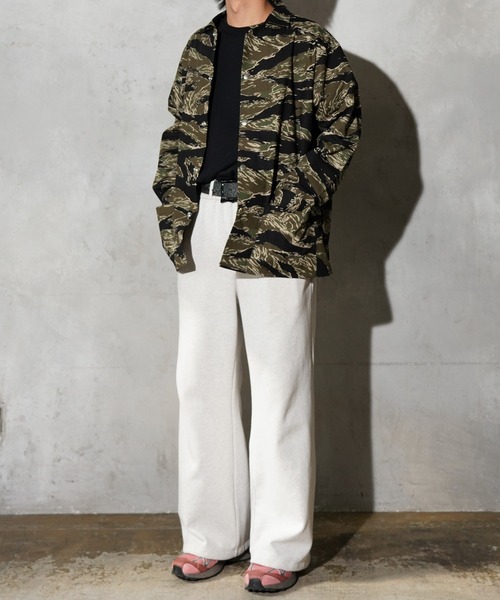 SUNNY  SPORTS（サニースポーツ）の「SUNNY SPORTS / サニースポーツ PRINTED COVER JACKET カモフラージュ レオパード ワークジャケット（カバーオール・メンズ・アニマル/レオパード・MEDIUM/LARGE）」の13枚目の写真