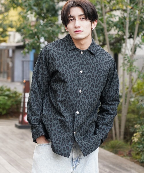 SUNNY  SPORTS（サニースポーツ）の「SUNNY SPORTS / サニースポーツ PRINTED COVER JACKET カモフラージュ レオパード ワークジャケット（カバーオール・メンズ・アニマル/レオパード・MEDIUM/LARGE）」の5枚目の写真