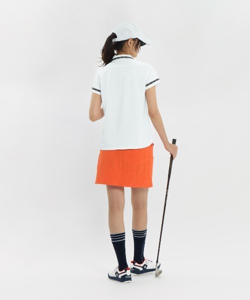 le coq sportif GOLF(ルコックスポルティフゴルフ)の「【Aラインシルエット】半袖シャツ(Tシャツ/カットソー・レディース・ネイビー/ホワイト/オレンジ/ベージュ・3L/L/S/M/XL)」の6枚目の写真