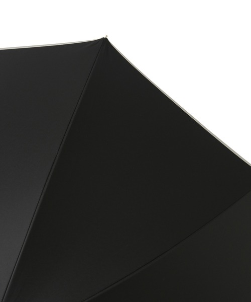 ROPE'（ロペ）の「[晴雨兼用]バンブーハンドルバイカラーパラソル(長傘・日傘)/UV100%カット/完全遮光生地（長傘・レディース・ブラック/キナリ・FREE）」の4枚目の写真