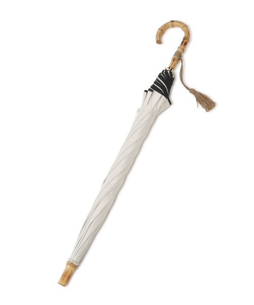 ROPE'（ロペ）の「[晴雨兼用]バンブーハンドルバイカラーパラソル(長傘・日傘)/UV100%カット/完全遮光生地（長傘・レディース・ブラック/キナリ・FREE）」の11枚目の写真