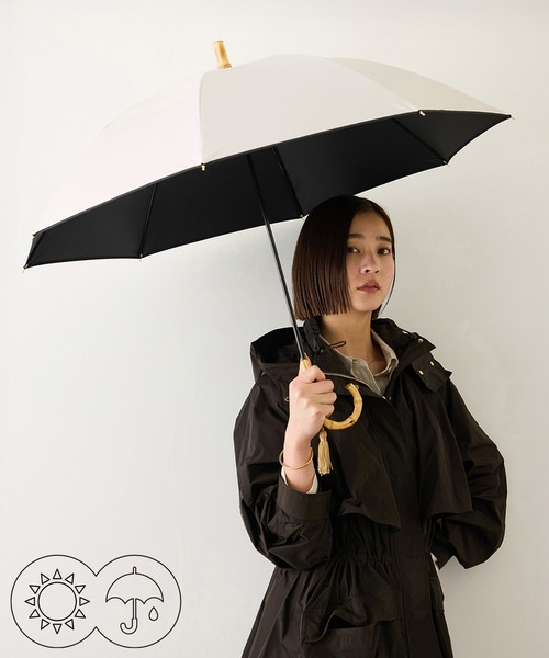 ROPE'（ロペ）の「[晴雨兼用傘]バンブーハンドルバイカラー長傘(撥水雨傘・遮熱日傘)/UV&遮光率100%カット/近赤外線99.9％（長傘・レディース・ブラック/キナリ・FREE）」の3枚目の写真