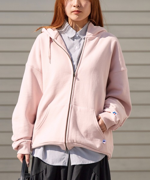 Russell Athletic（ラッセルアスレティック）の「Russell Athletic/ラッセルアスレティック Soft Loop Back Sweat Zip Hoodie パイル ワッペンロゴ ダブルジップパーカー 2026年春夏（パーカー・メンズ・ブラック/ヘザーグレー/ネイビー/ピンク・M/L/XL）」の4枚目の写真