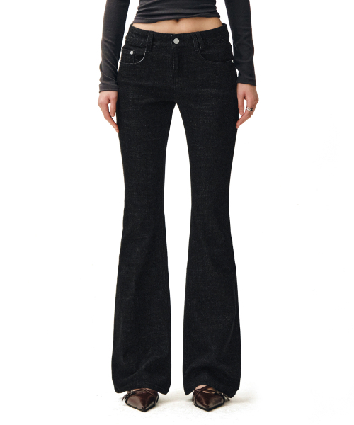DECET WOMEN(デケット ウーマン)の「Signature Slim Low Rise Flared Jeans DCWPT006BLACK(その他パンツ・レディース・その他・SMALL/MEDIUM/X-SMALL/LARGE)」の2枚目の写真