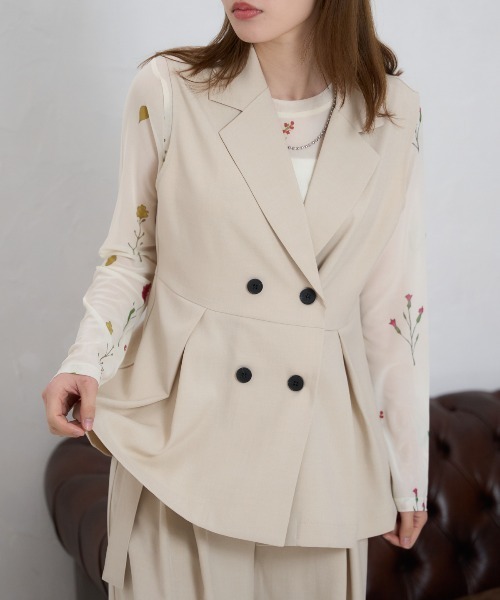 TRIANGLE PALETTE（トライアングルパレット）の「ペプラムジレ・ベスト/ セットアップ対応（スーツベスト・レディース・ブラック/ベージュ/グレー・FREE）」の19枚目の写真