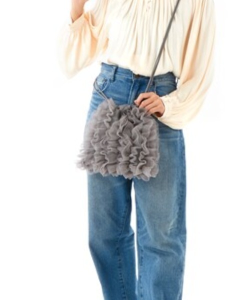 CACHELLIE（カシェリエ）の「TULLE POUCH SHOULDER（ショルダーバッグ・レディース・ピンク/グレー・FREE）」の13枚目の写真
