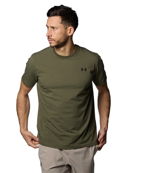 UNDER ARMOUR(アンダーアーマー)の「アンダーアーマー UAパフォーマンスコットン ショートスリーブ Tシャツ(Tシャツ/カットソー・メンズ・ホワイト/オリーブ/ブラック/グレー・S/M/L/LL/3L)」の1枚目の写真