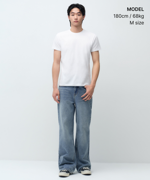 MUSINSA STANDARD（ムシンサスタンダード）の「スリムクルーネックTシャツ[ホワイト]（Tシャツ/カットソー・メンズ・その他・SMALL/MEDIUM/LARGE/X-LARGE/2XL/3XL）」の2枚目の写真