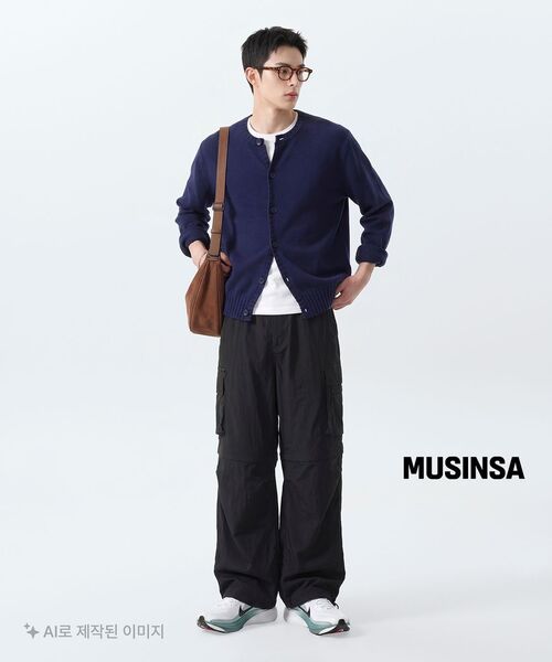 MUSINSA STANDARD（ムシンサスタンダード）の「スリムクルーネックTシャツ[ホワイト]（Tシャツ/カットソー・メンズ・その他・SMALL/MEDIUM/LARGE/X-LARGE/2XL/3XL）」の5枚目の写真