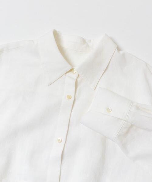 URBAN RESEARCH(アーバンリサーチ)の「ラミーレーヨンワイドショートシャツ(シャツ/ブラウス・レディース・オフホワイト/ネイビー/レッド系その他・FREE)」の9枚目の写真