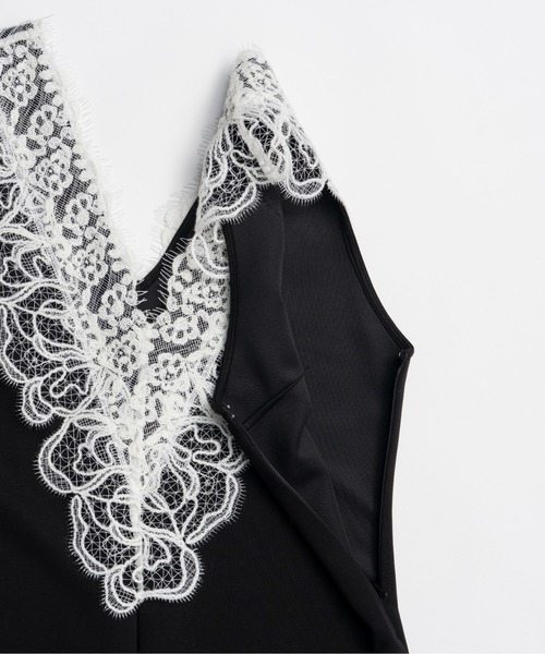 PRANK PROJECT(プランクプロジェクト)の「【2026Summer Pre-Order】ディープVネックレースオールインワン / Deep V-Neck Lace All-In-One(つなぎ/オールインワン・レディース・ブラック/グレー・36/38)」の11枚目の写真