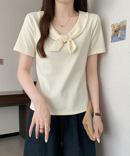 2ly2(トゥーリートゥー)の「ビッグリボンデザイン 半袖カットソー / フェミニンリボントップス(Tシャツ/カットソー・レディース・ブルー/ブラック/ベージュ・FREE)」の6枚目の写真