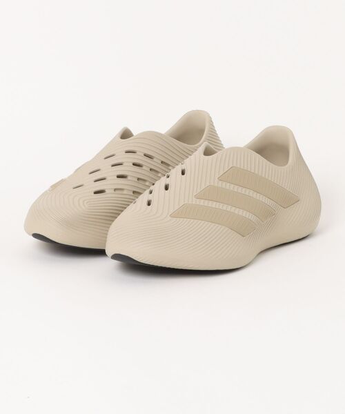 adidas(アディダス)の「ADIDAS アディダス PURECHILL ピュアチル KI0073 KHAK/GOLD/CORE(スニーカー・メンズ・グリーン・22.5cm/23.5cm/24.5cm/25.5cm/26.5cm/27.5cm/28.5cm/29.5cm)」の1枚目の写真