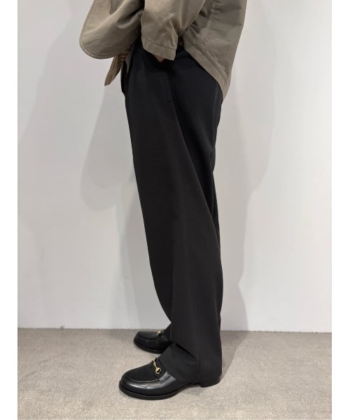 ESTNATION（エストネーション）の「ESTNATION / ストレッチサッカー イージースラックス（スラックス・メンズ・チャコールグレー/ベージュ・LARGE/MEDIUM）」の3枚目の写真