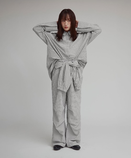 W:Huku(フーク)の「チェック サッカー レイヤード イージーパンツ / Checkered Layered Easy Pants(その他パンツ・レディース・グレー/ブルー/アイボリー・FREE)」の15枚目の写真