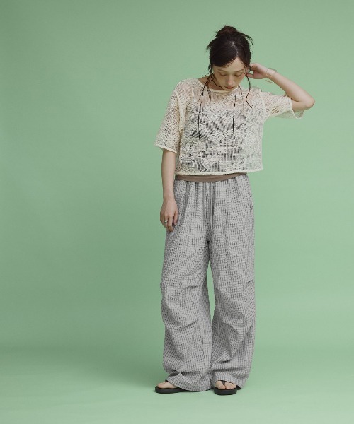 W:Huku(フーク)の「チェック サッカー レイヤード イージーパンツ / Checkered Layered Easy Pants(その他パンツ・レディース・グレー/ブルー/アイボリー・FREE)」の16枚目の写真