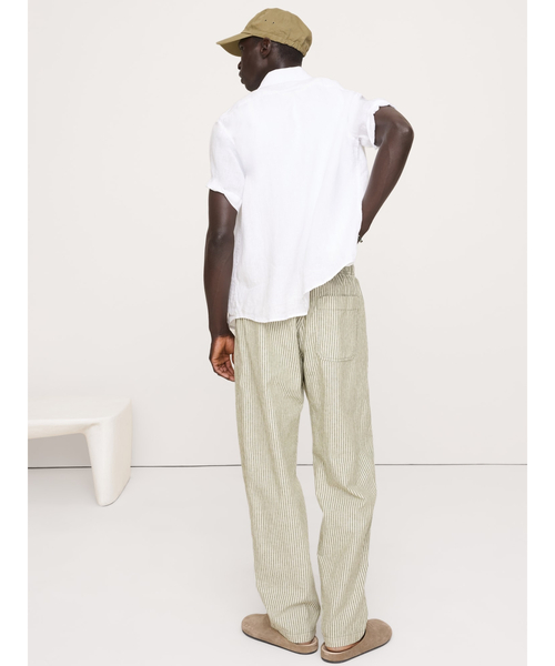 Banana Republic(バナナリパブリック)の「リラックス リネン コットン プリーツ プルオンパンツ(その他パンツ・メンズ・グリーン/ネイビー・S/M/L/XL)」の6枚目の写真