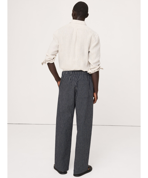 Banana Republic(バナナリパブリック)の「リラックス リネン コットン プリーツ プルオンパンツ(その他パンツ・メンズ・グリーン/ネイビー・S/M/L/XL)」の7枚目の写真