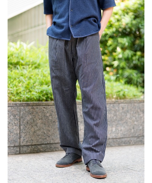 Banana Republic(バナナリパブリック)の「リラックス リネン コットン プリーツ プルオンパンツ(その他パンツ・メンズ・グリーン/ネイビー・S/M/L/XL)」の4枚目の写真