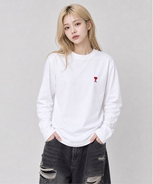 AMI Alexandre Mattiussi（アミアレクサンドルマテュッシ）の「【AMI PARIS】アミ パリス Small Heart Long Sleeve ワンポイント ロゴ ロンT/ UTS205-726（Tシャツ/カットソー・レディース・ホワイト/ブラック/グレー・LARGE/MEDIUM/SMALL/X-LARGE）」の9枚目の写真
