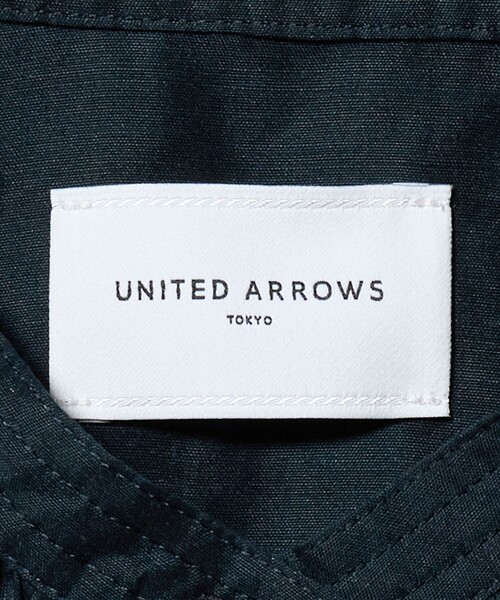 UNITED ARROWS(ユナイテッドアローズ)の「ラミー バンドカラー シャツ ‐ウォッシャブル‐(シャツ/ブラウス・レディース・イエロー/ネイビー・FREE)」の19枚目の写真