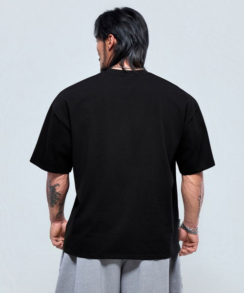 PHYSICAL GARMENTS（フィジカルガーメンツ）の「P2625 フロー ロゴ アドショルダーフィット 半袖 [3COLOR]（Tシャツ/カットソー・メンズ・ホワイト/ブラック/チャコール・MEDIUM/LARGE/X-LARGE/XX-LARGE）」の15枚目の写真