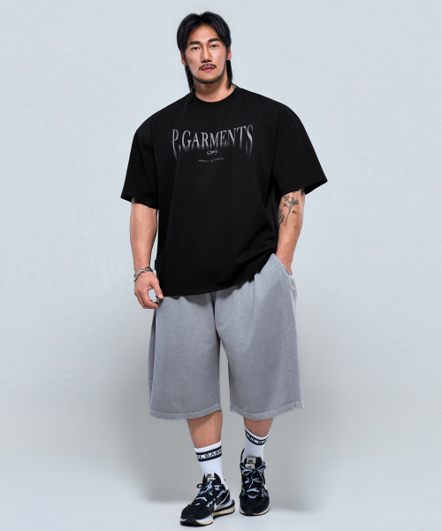 PHYSICAL GARMENTS（フィジカルガーメンツ）の「P2625 フロー ロゴ アドショルダーフィット 半袖 [3COLOR]（Tシャツ/カットソー・メンズ・ホワイト/ブラック/チャコール・MEDIUM/LARGE/X-LARGE/XX-LARGE）」の16枚目の写真