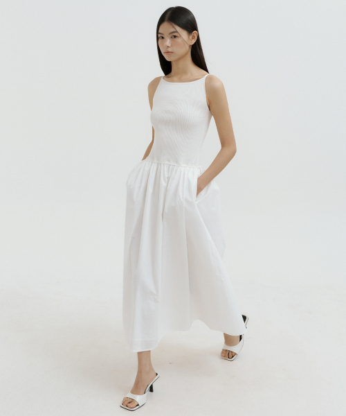 LUCIR ZU(ルシールズ)の「Boatneck Knit Balloon Dress (ivory)(ワンピース・レディース・その他・FREE)」の3枚目の写真