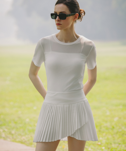 OBER GOLF(オーベルゴルフ)の「ソフトメッシュハーフスリーブベーストップ(ホワイト)(Tシャツ/カットソー・レディース・ブラック・FREE)」の2枚目の写真
