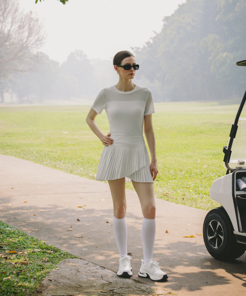 OBER GOLF(オーベルゴルフ)の「ソフトメッシュハーフスリーブベーストップ(ホワイト)(Tシャツ/カットソー・レディース・ブラック・FREE)」の3枚目の写真