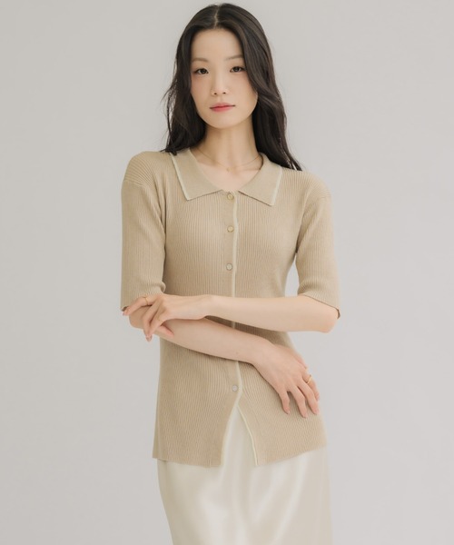 NEUNA(ヌナ)の「【体型カバーが叶う!】バイカラーポロサマーニット(Tシャツ/カットソー・レディース・ベージュ/ネイビー/ブルー・FREE)」の2枚目の写真