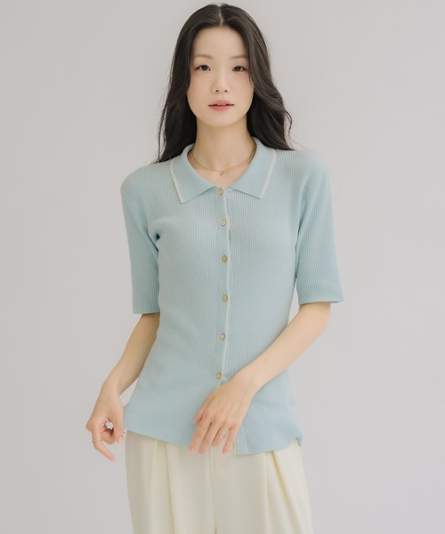 NEUNA(ヌナ)の「【体型カバーが叶う!】バイカラーポロサマーニット(Tシャツ/カットソー・レディース・ベージュ/ネイビー/ブルー・FREE)」の10枚目の写真
